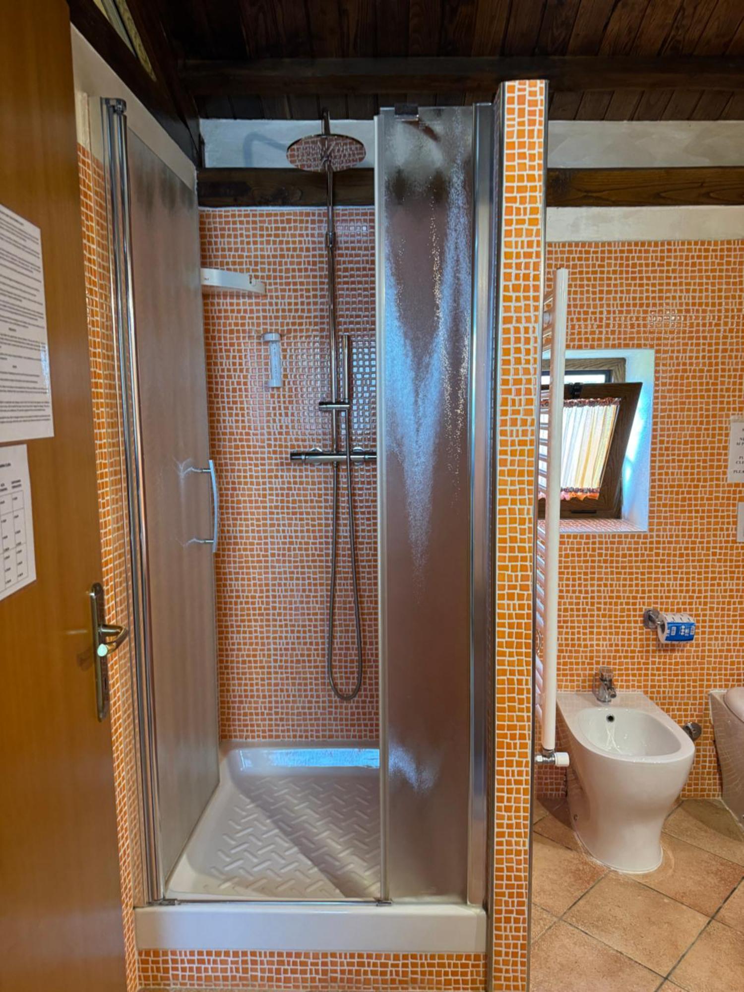 B&B Oasi Di Mamma Clara Latina Eksteriør billede